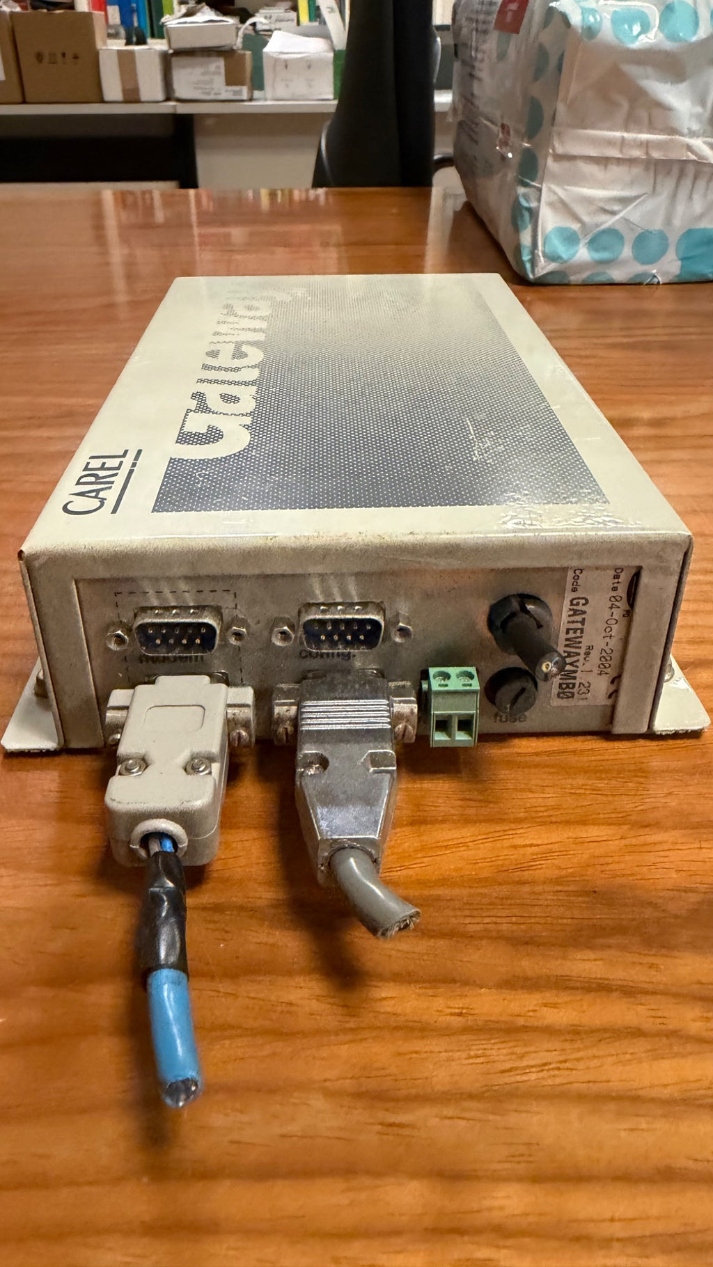 CAREL GATEWAYMB0 – gateway non testato con cavi tagliati