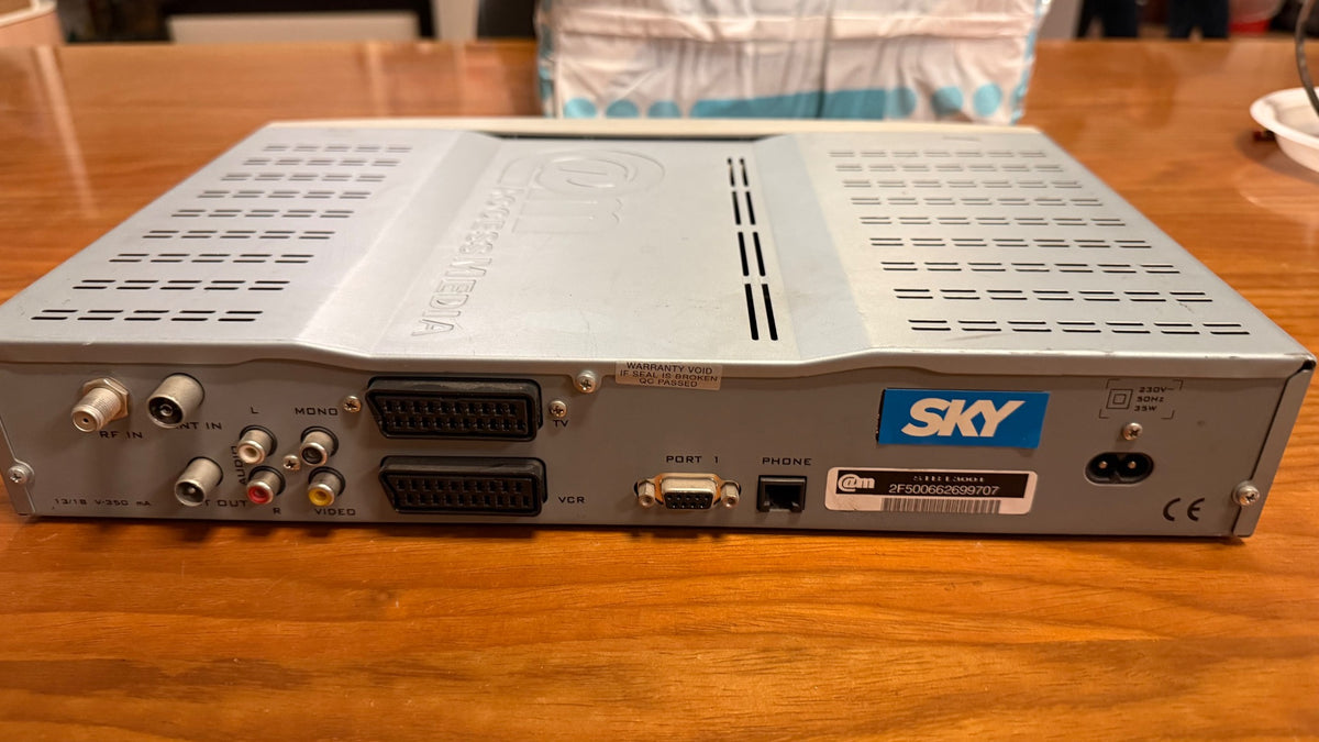Decoder satellitare Sky Access Media – non testato